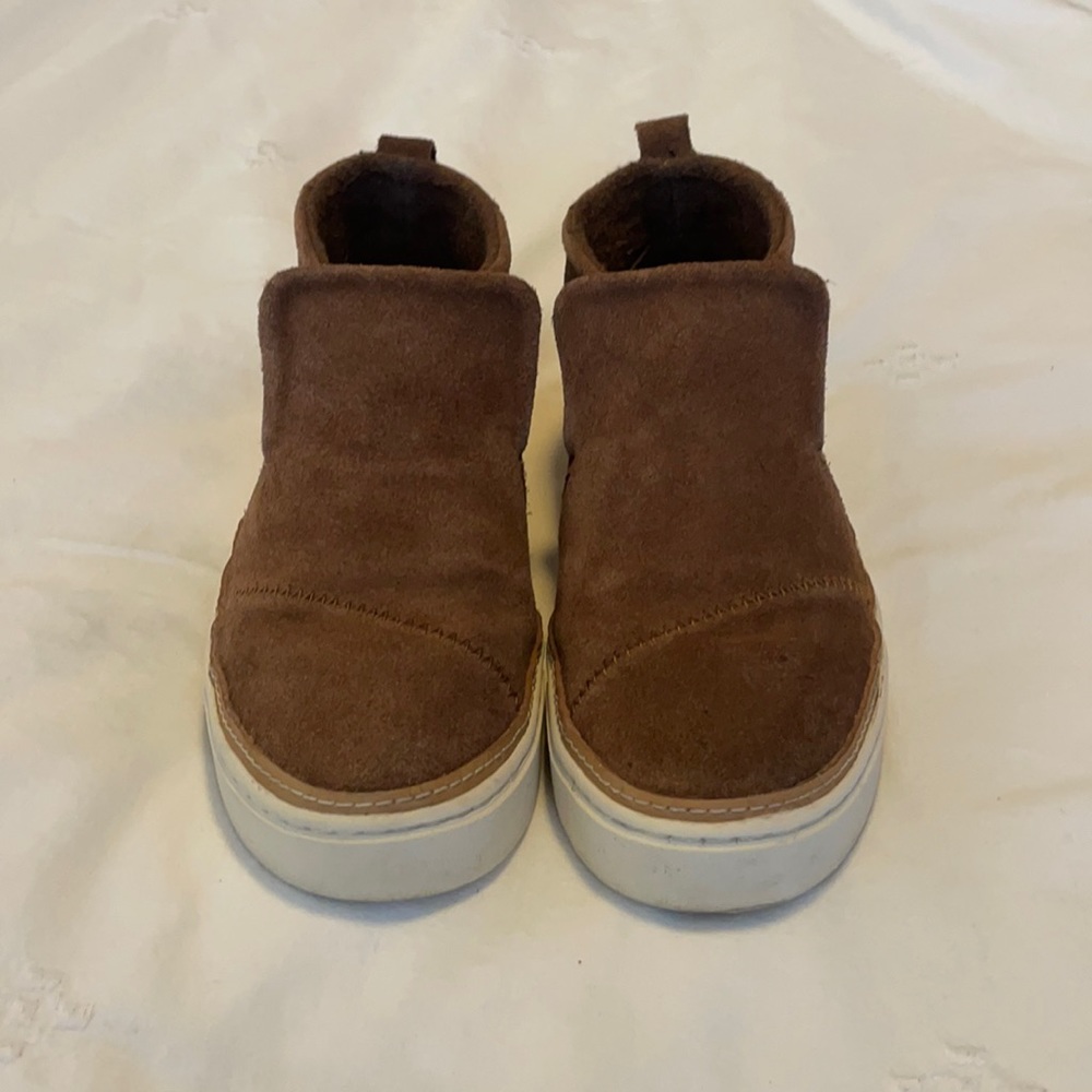 TOMS Paxton Slip-On Chukka Sneaker